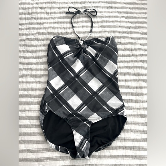 Albion Other - Albion Key One-Piece Medium